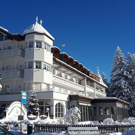 Park Hotel Bellevue Dobbiaco Exterior photo